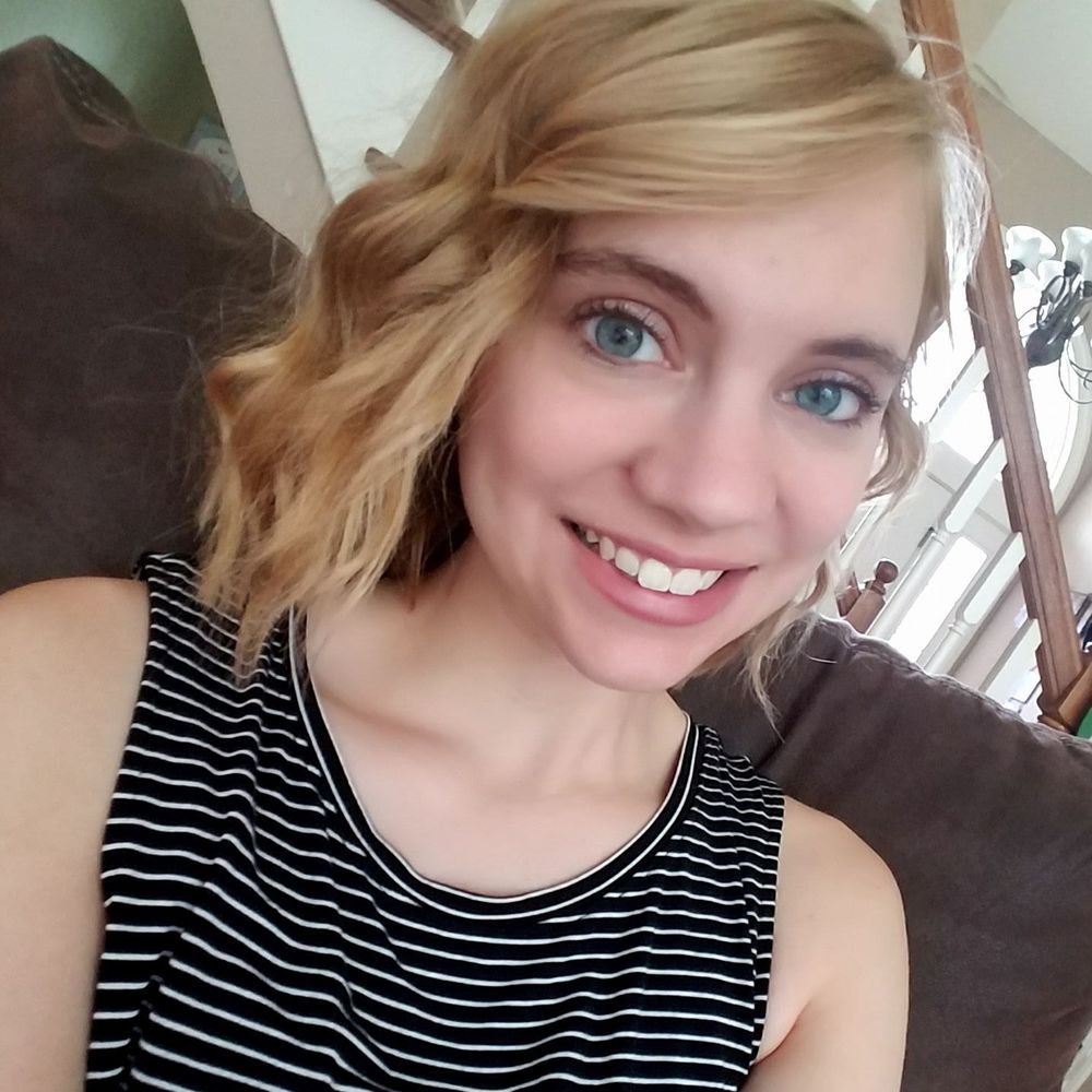 Meet your Posher, Emily