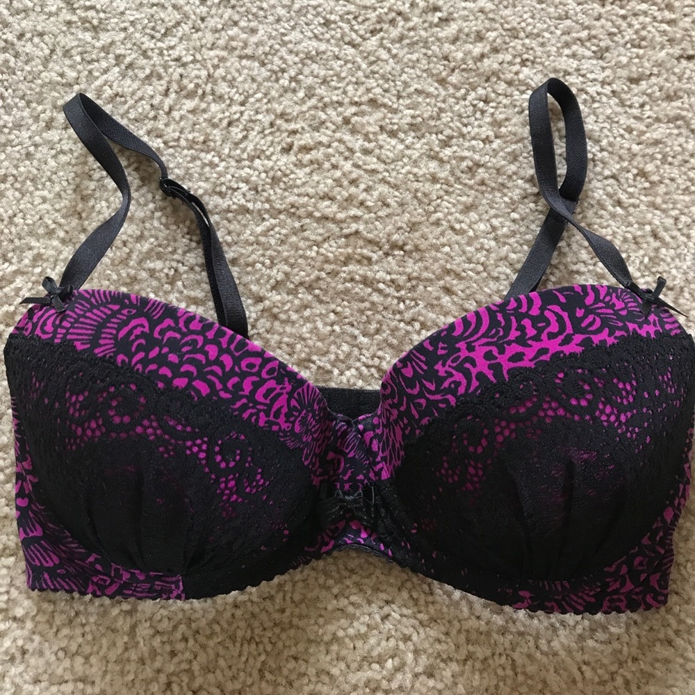 Betsy Johnson bra