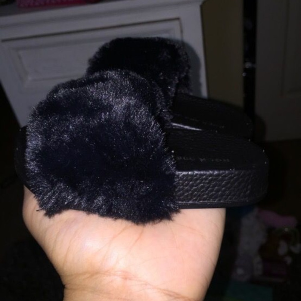 Infant Fur Slides