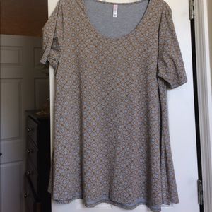 Lularoe Perfect Tee