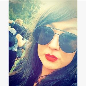 Meet your Posher, Elsa