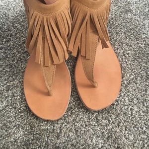Fringe boho chic gladiator sandals
