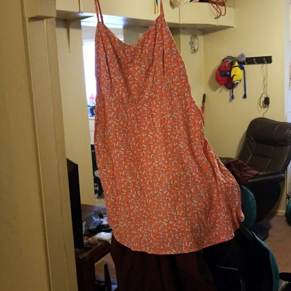 Cute dress with pockets