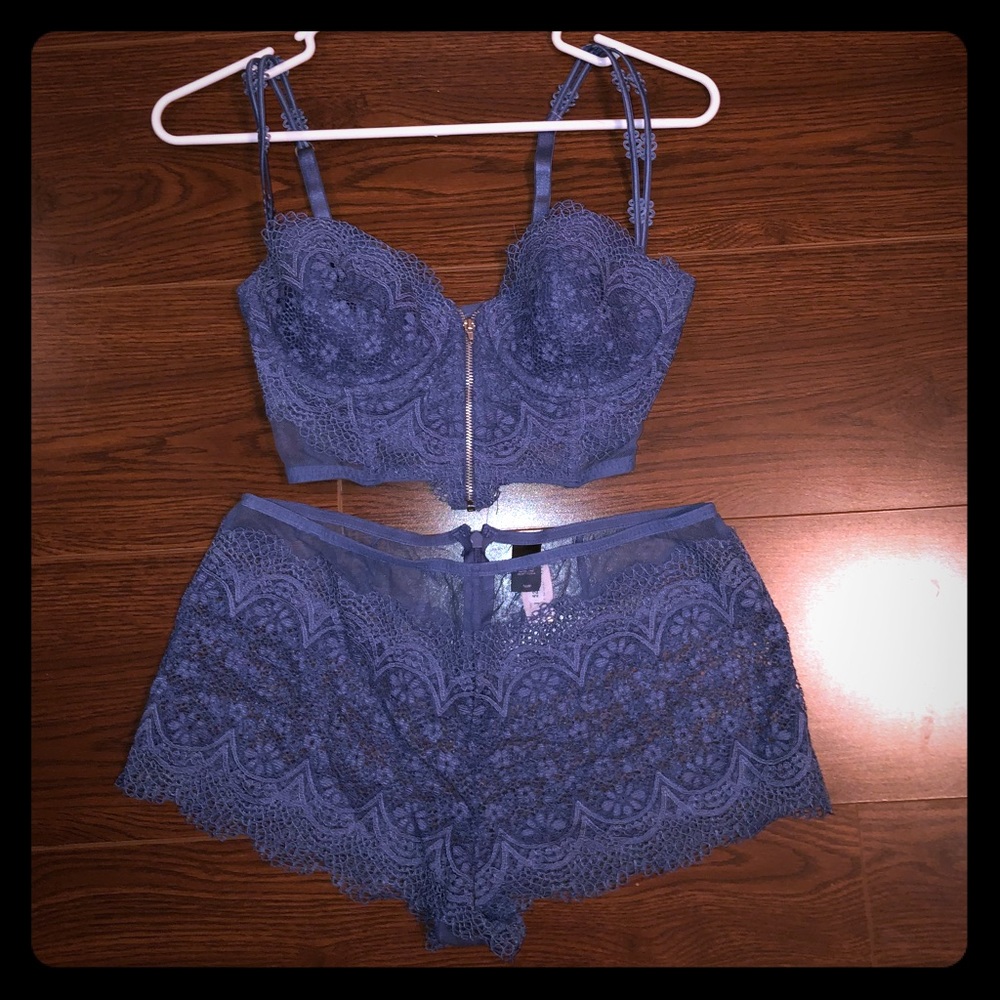 Victoria’s Secret bra with matching shortie NWT