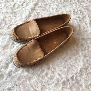 Naturalizer loafers