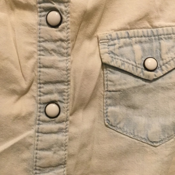 Washed Out Collared Top - Picture 6 of 7