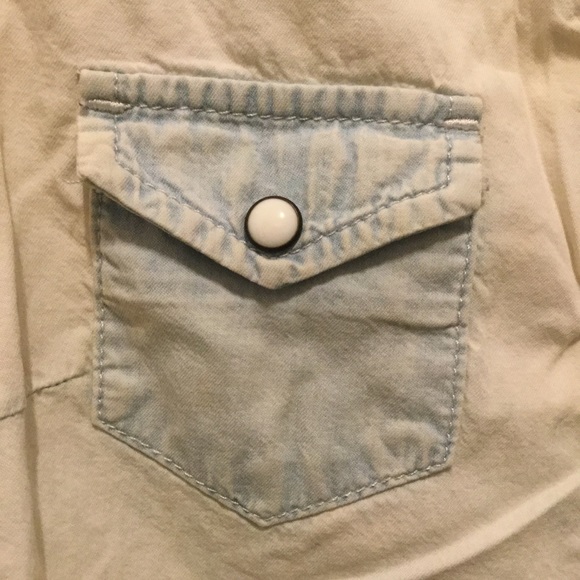 Washed Out Collared Top - Picture 7 of 7