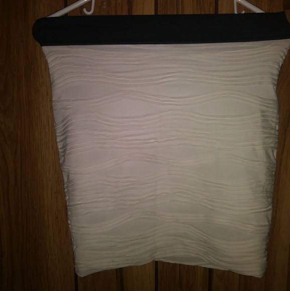 Skirt - Picture 1 of 1