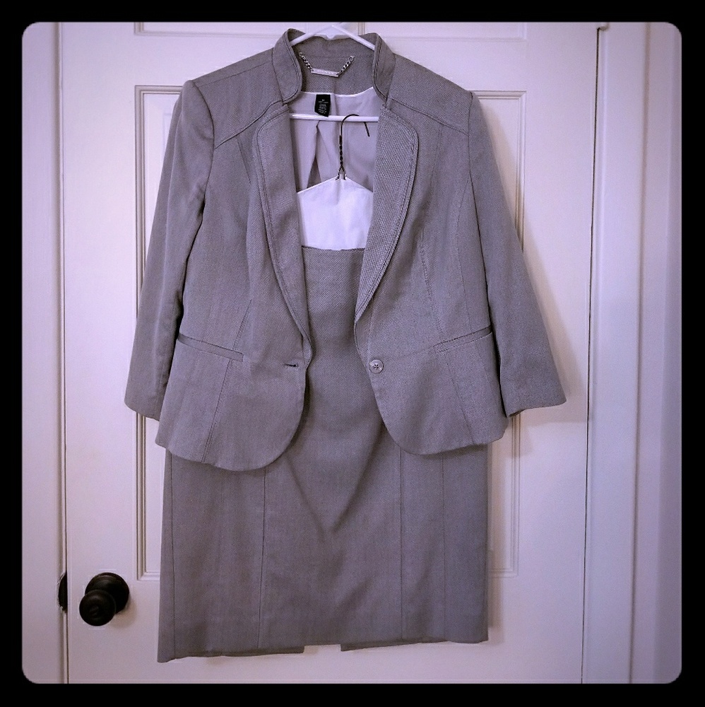 White House black market suit gray