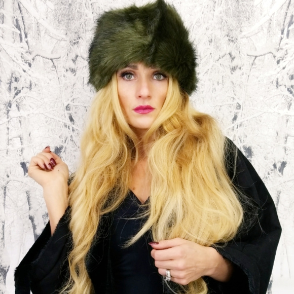 OLIVE GREEN RUSSIAN HAT - Picture 3 of 4