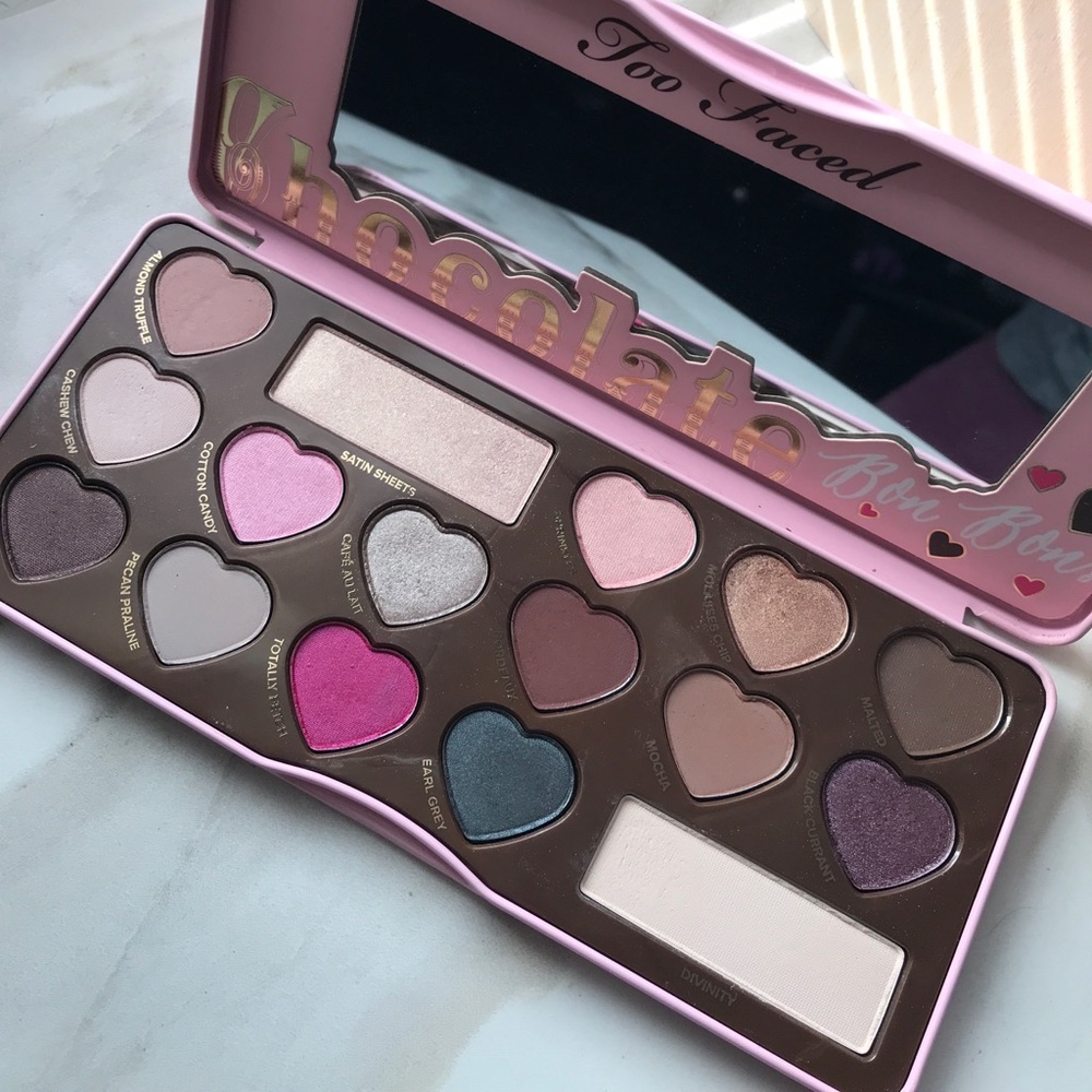 Too Faced Chocolate Bon Bon Palette