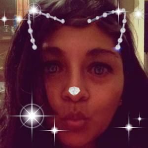 Meet your Posher, Ernestina