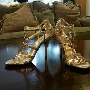 NEW Fergie bronze strappy heels