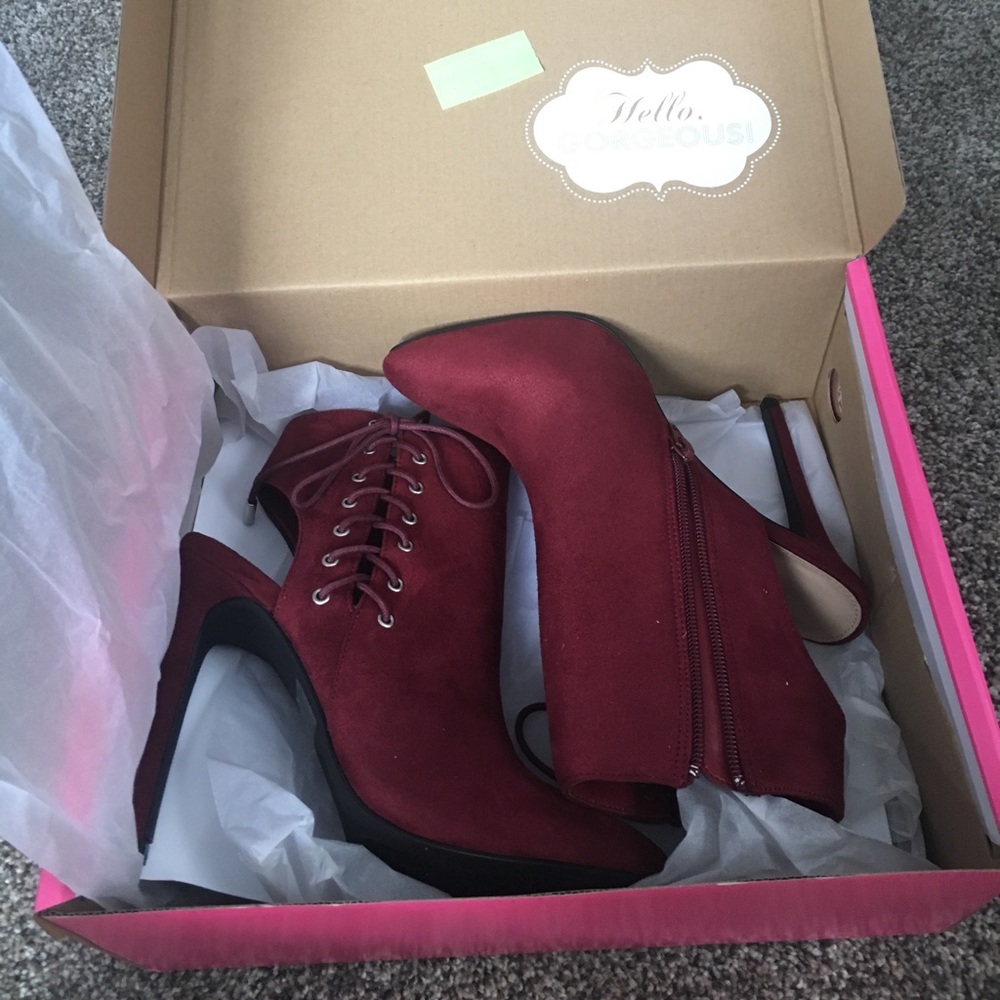FINAL PRICE! ❤️NEW heeled booties