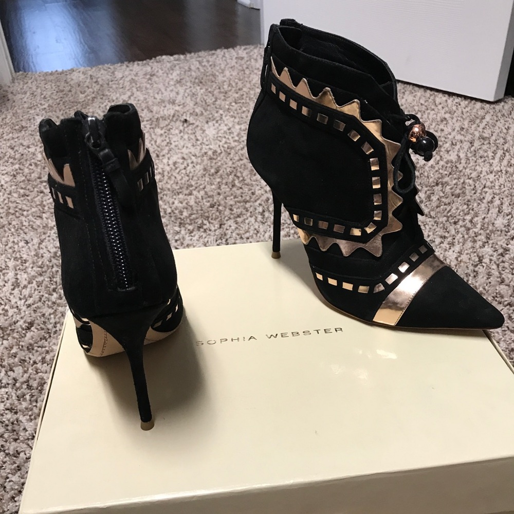 All around shoe boot sale 🚨