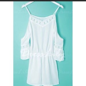 NWOT : White Stylish Romper
