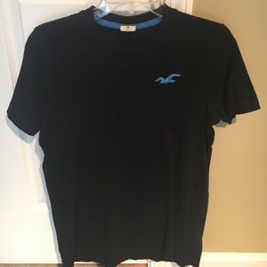 Navy blue Hollister graphic tee