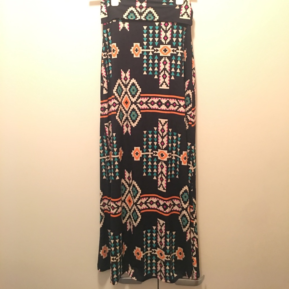 Long skirt with awesome pattern