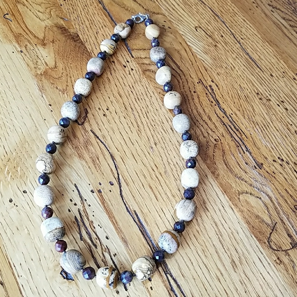 Beaded necklace