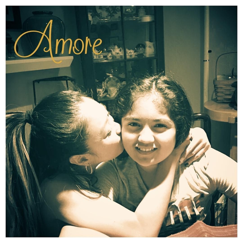 Meet your Posher, Charina