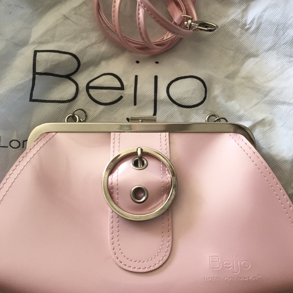 Beijo purse