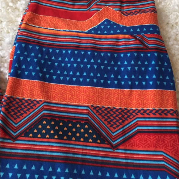 TC LuLaRoe Leggings | NEW! - Picture 2 of 3