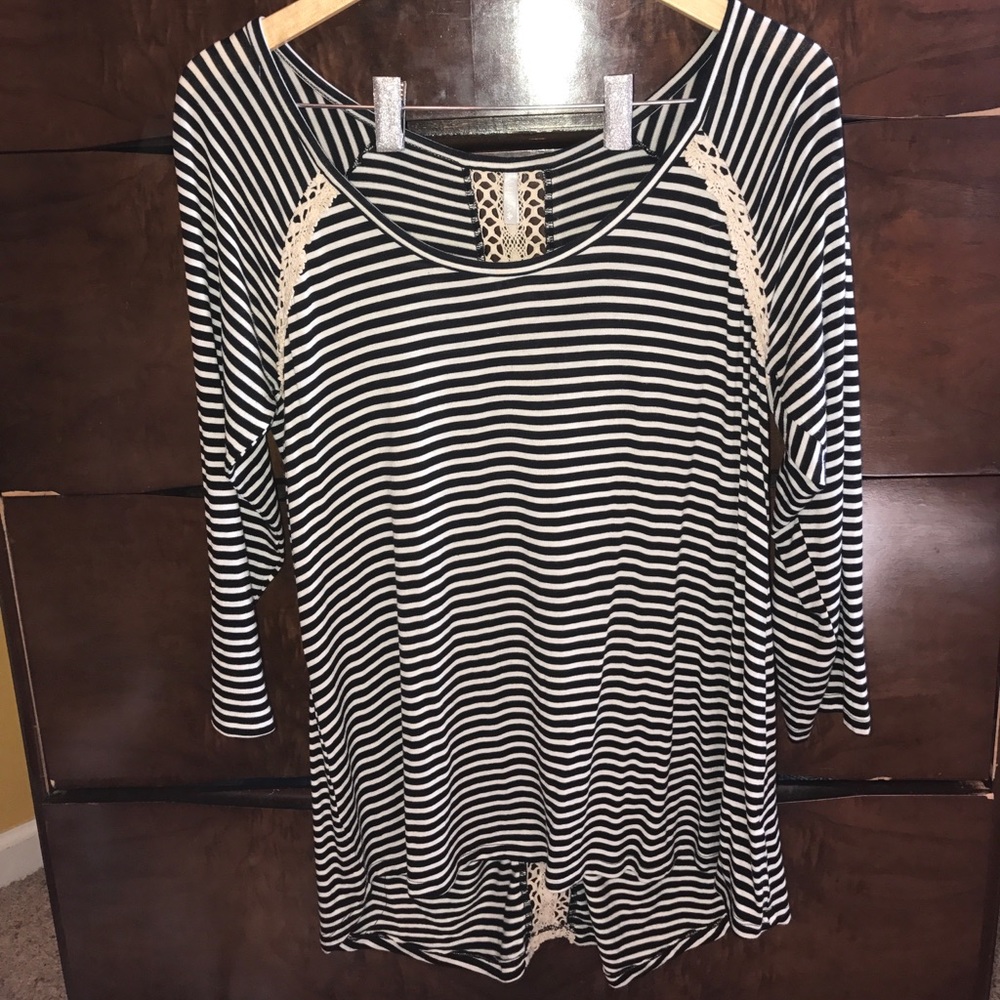 Striped scoop neck shirt with crochet detailing
