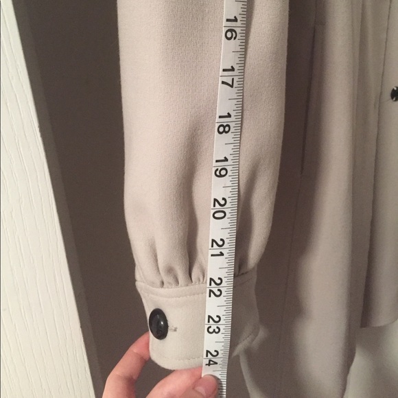 Long Jacket size 4 - Picture 8 of 8