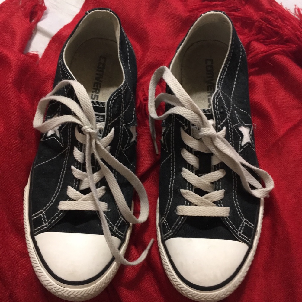 Converse sneakers black