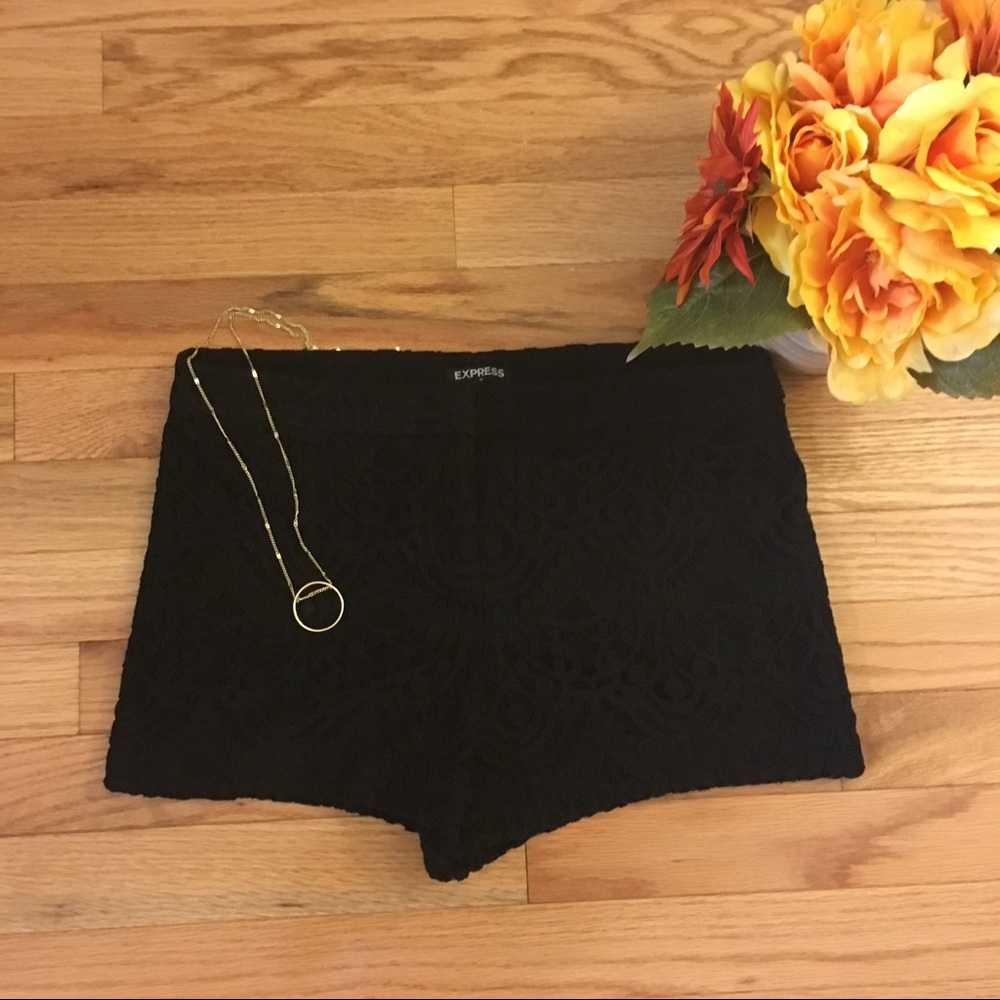 💋 EXPRESS SEXY BLACK LACE SHORTS