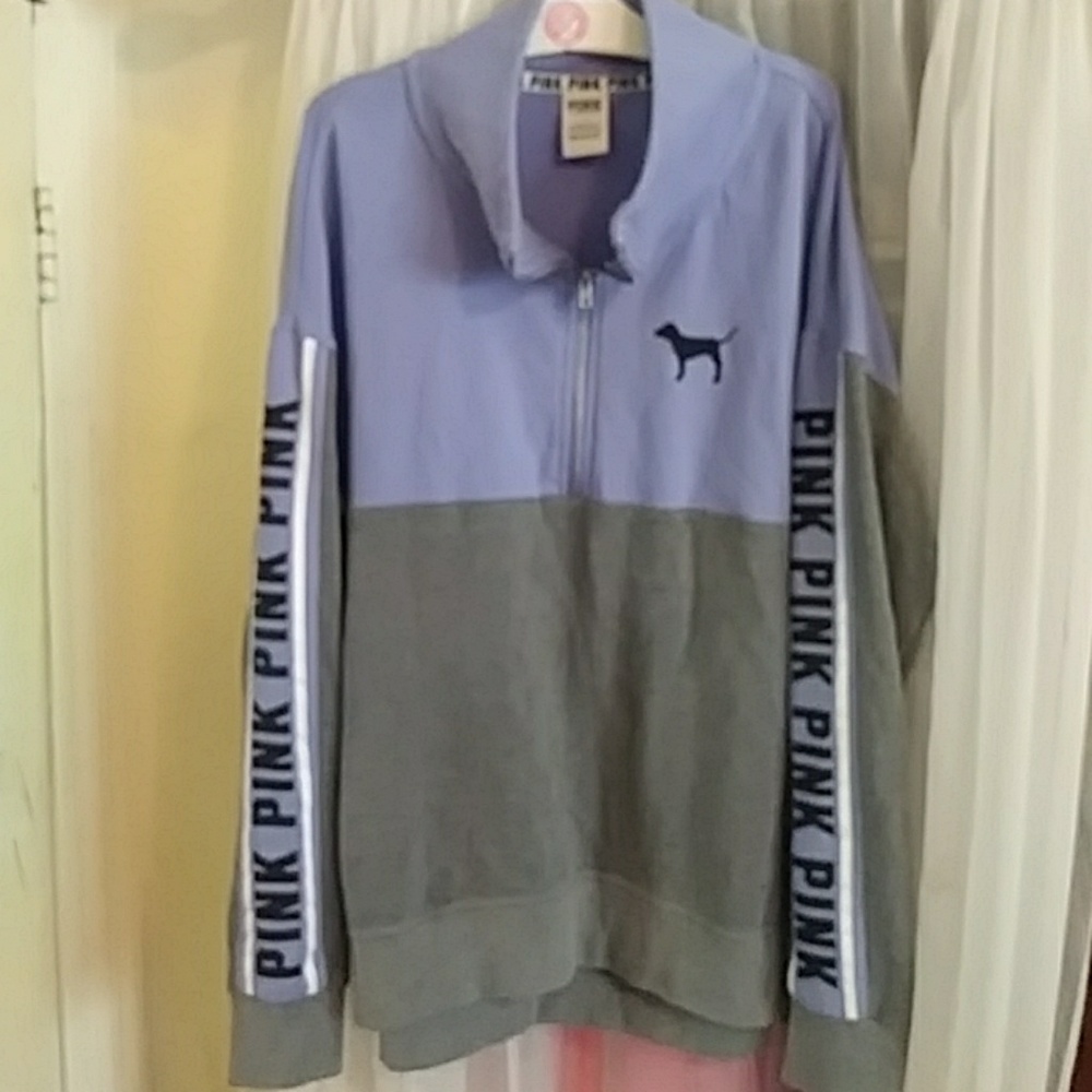 Vs Pink half zip! LARGE