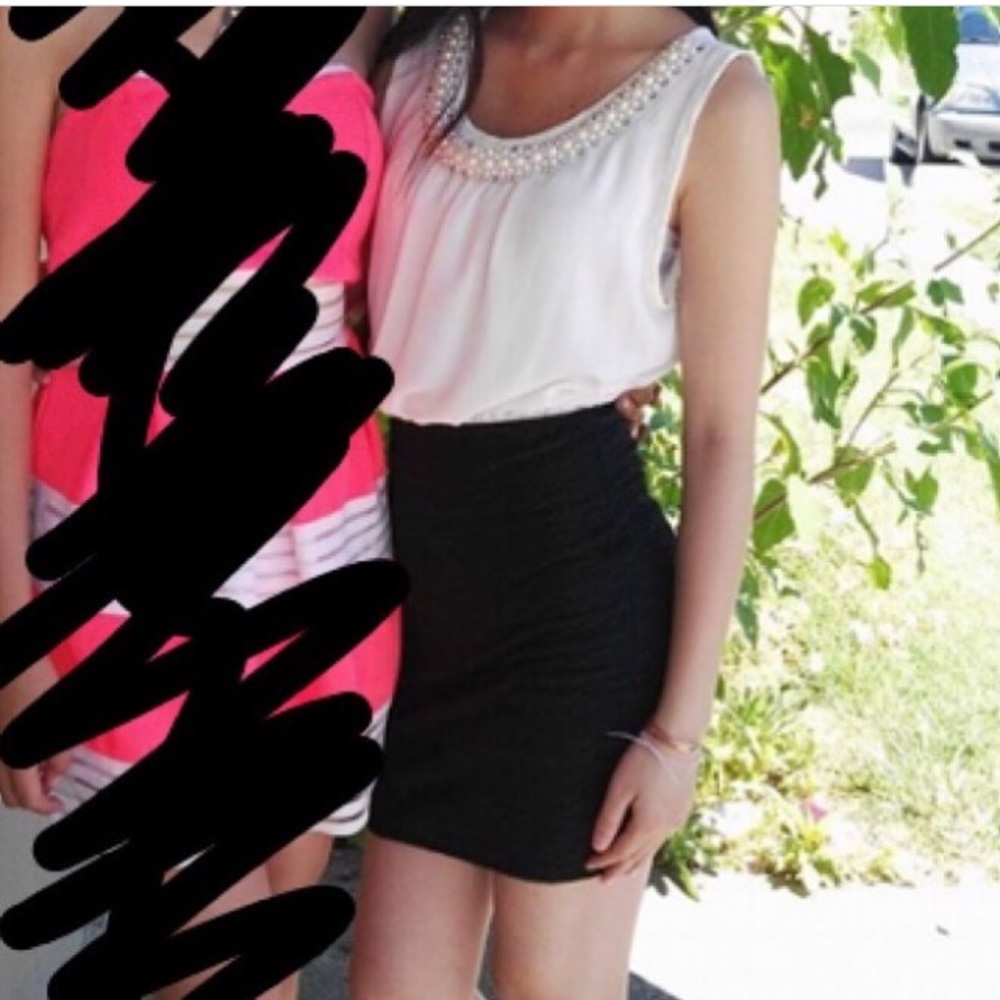 Selling this dress!