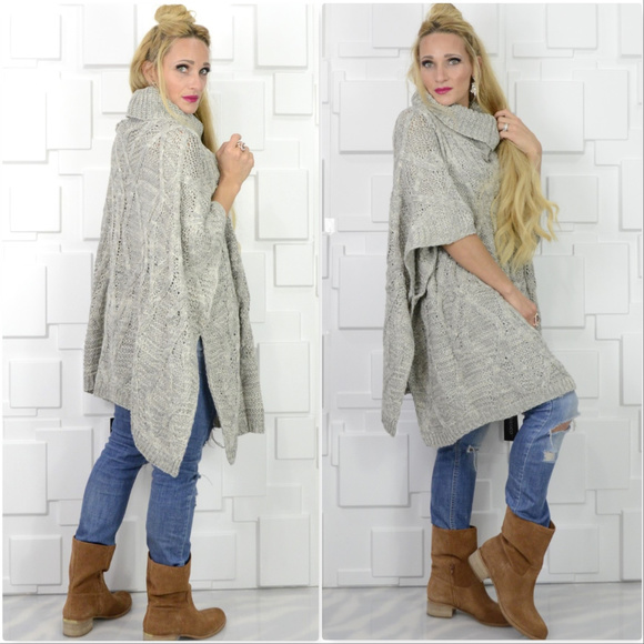 CHUNKY KNIT PONCHO COZY SWEATER - Picture 4 of 4