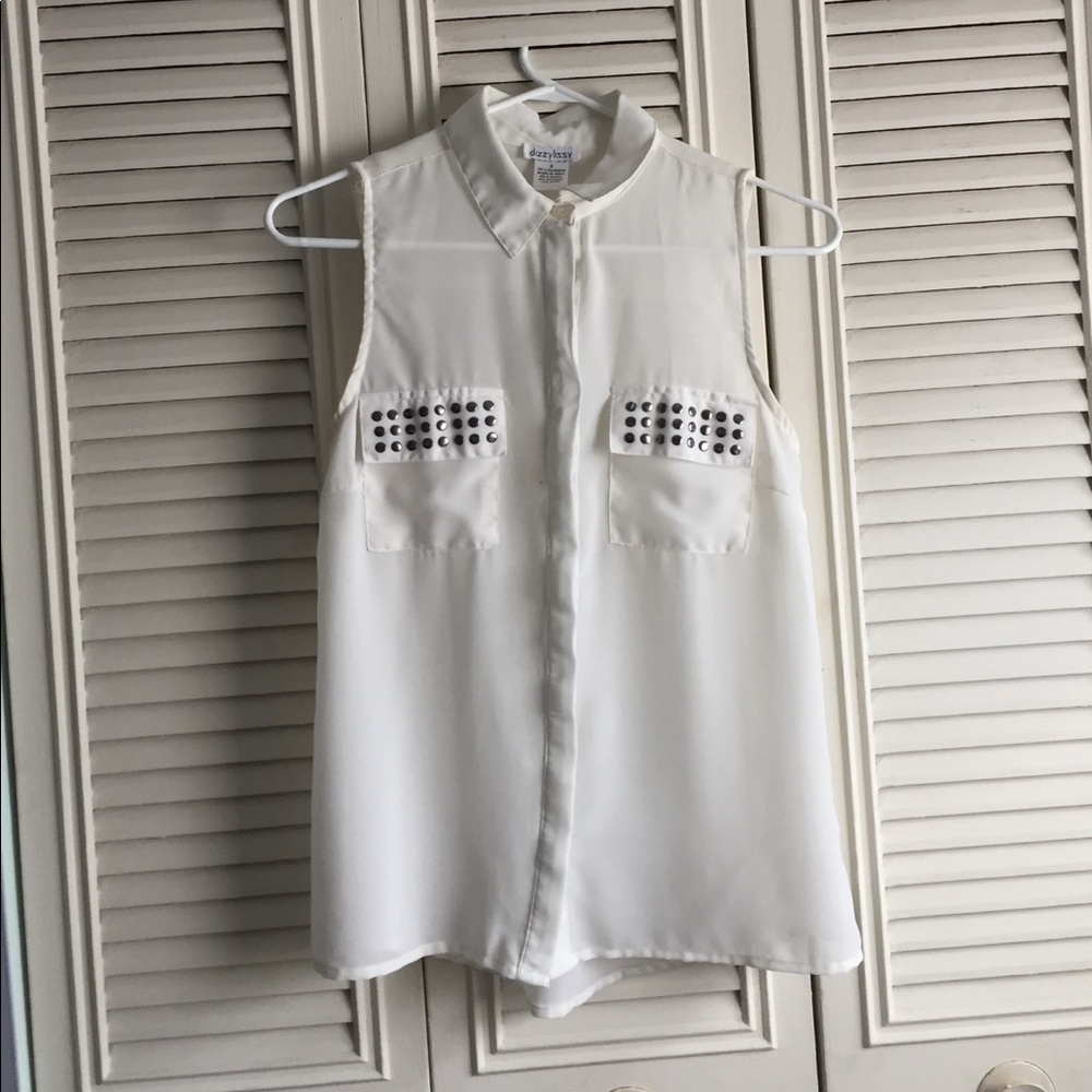 Off white button up tank