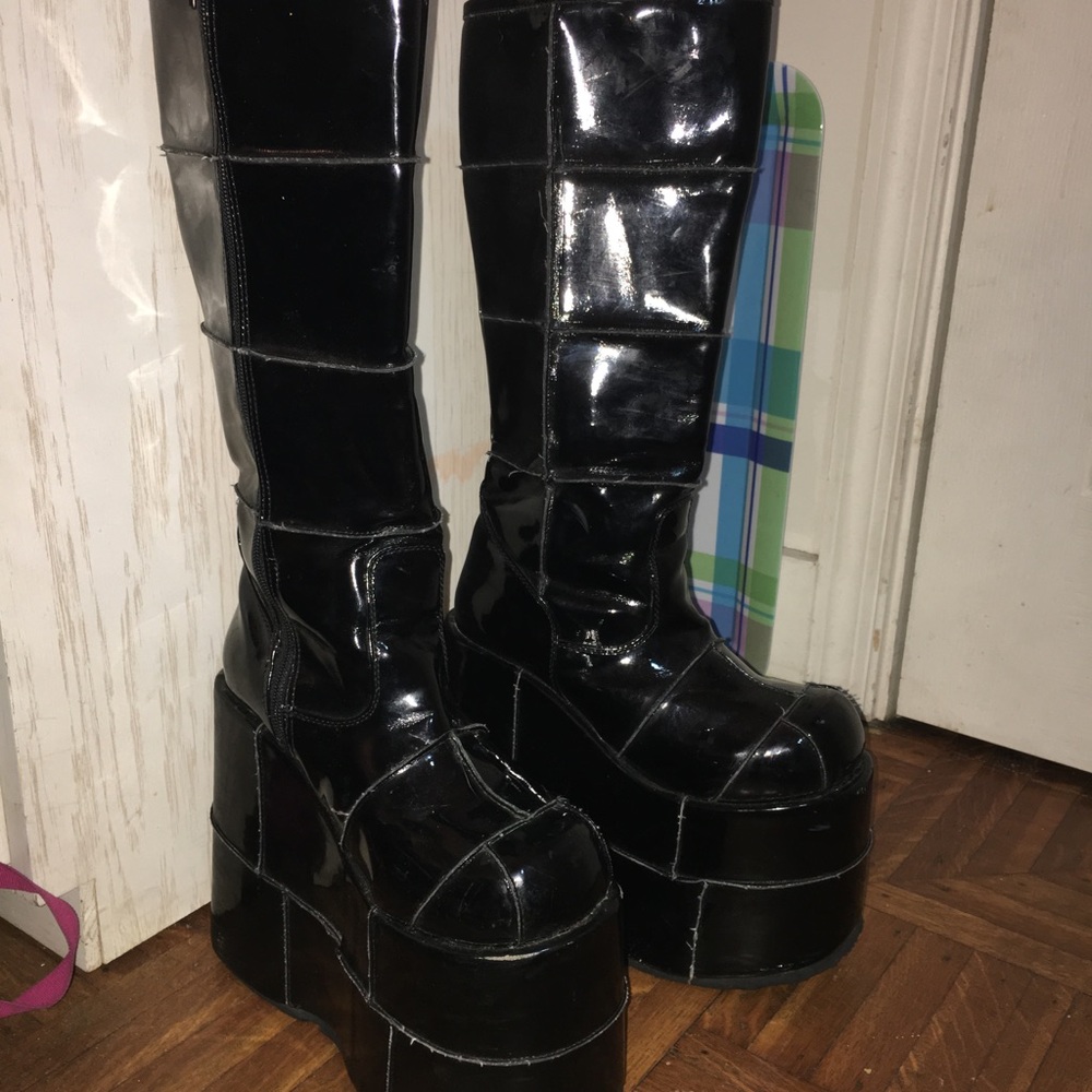 Demonia stacks