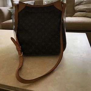 Authentic Louis Vuitton Odeon MM