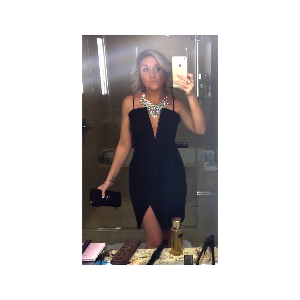 PRICE IS FIRM! Sexy size 4 black bebe dress