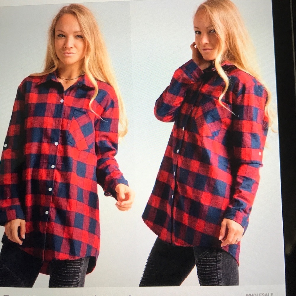 Women’s Red/ Navy  plaid shirt ( flannel) - Picture 2 of 3