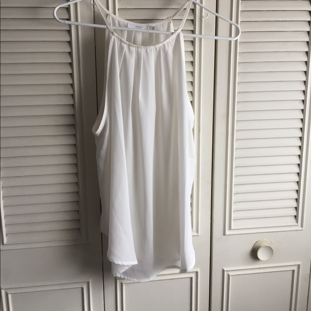 White tank