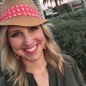 Meet your Posher, Kendra