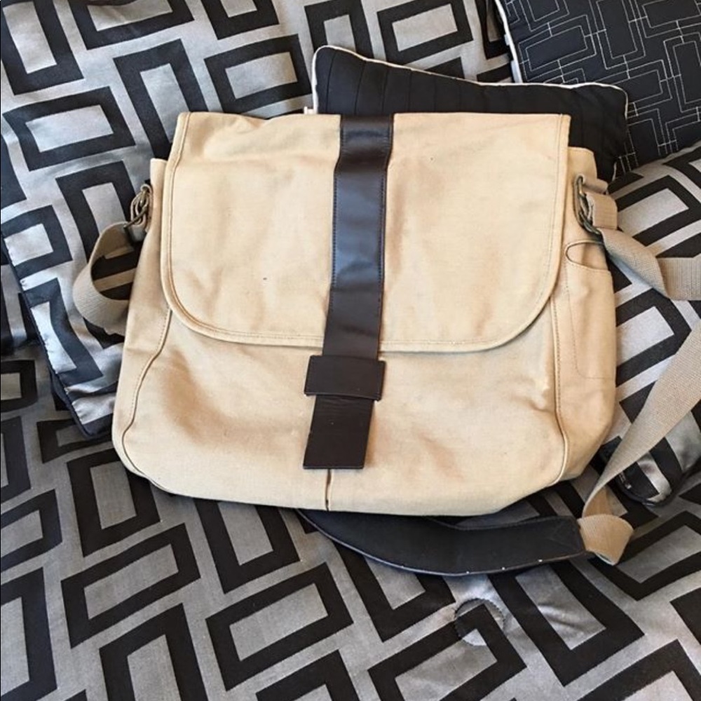 messenger bag