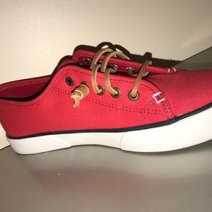 OPEN TO OFFERS- SALE! 🎉🎉 Sperry shoes