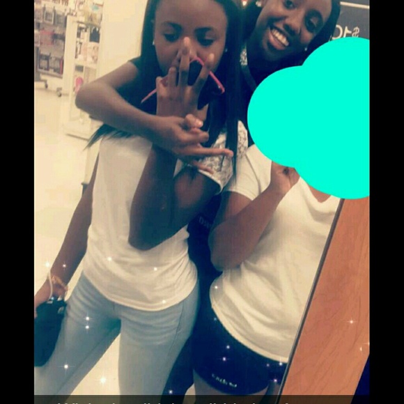 Meet your Posher, Eleyah - Picture 1 of 1