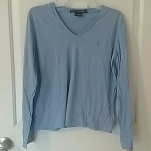 Long-sleeved t-shirt