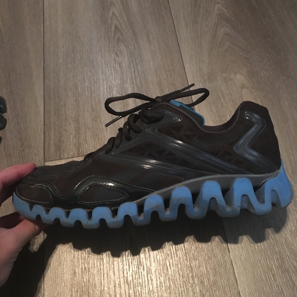 Women's Reeboks ReZigs - Picture 2 of 4