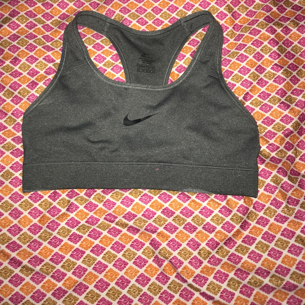 NIKE sports bra