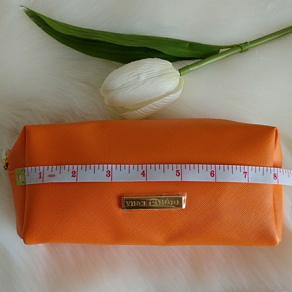 🌼VINCE CAMUTO COSMETIC BAG💞.NWT - Picture 8 of 8
