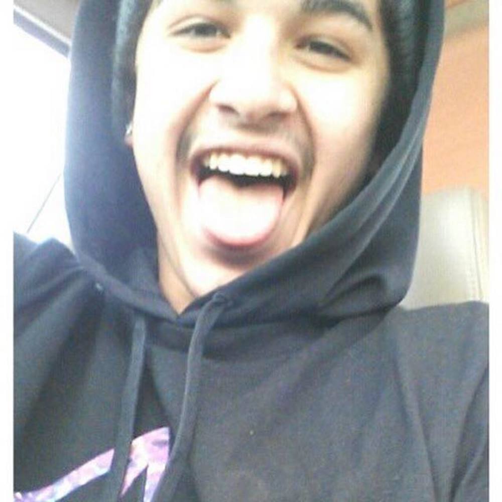 Meet your Posher, Diego