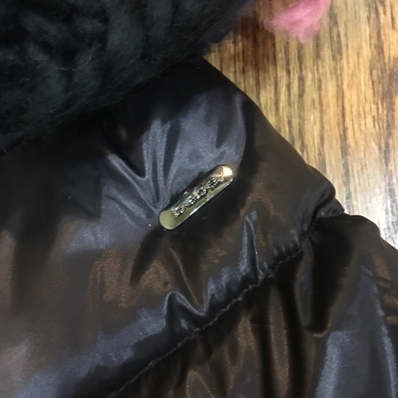 🆕 PACKABLE BLACK DOWN PUFFER COAT L - Picture 4 of 6