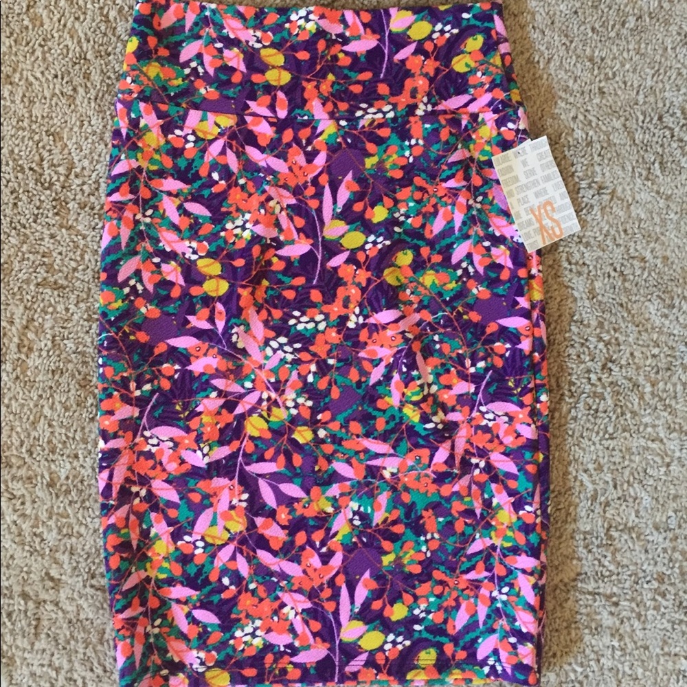 XS lularoe cassie skirt